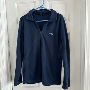 Patagonia Men's Navy Blue half Zip-Up fleece pull over